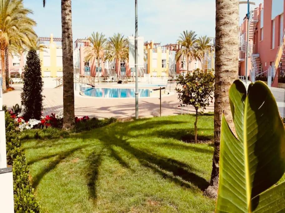 Apartamento En Vera Playa Laguna Beach Екстериор снимка